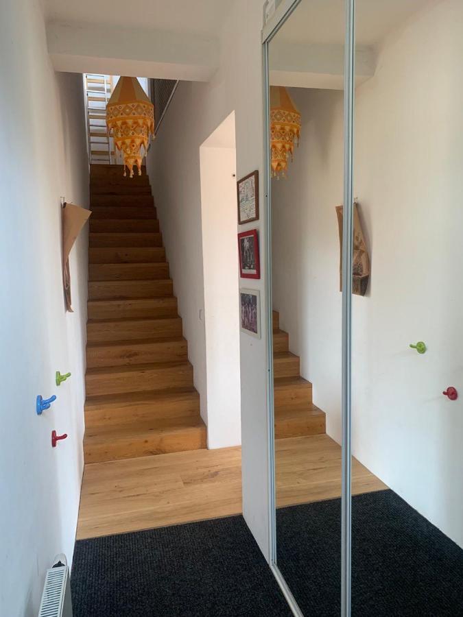 Holiday home Cosy Family House With Garden, 12 Min From The Center Prague
